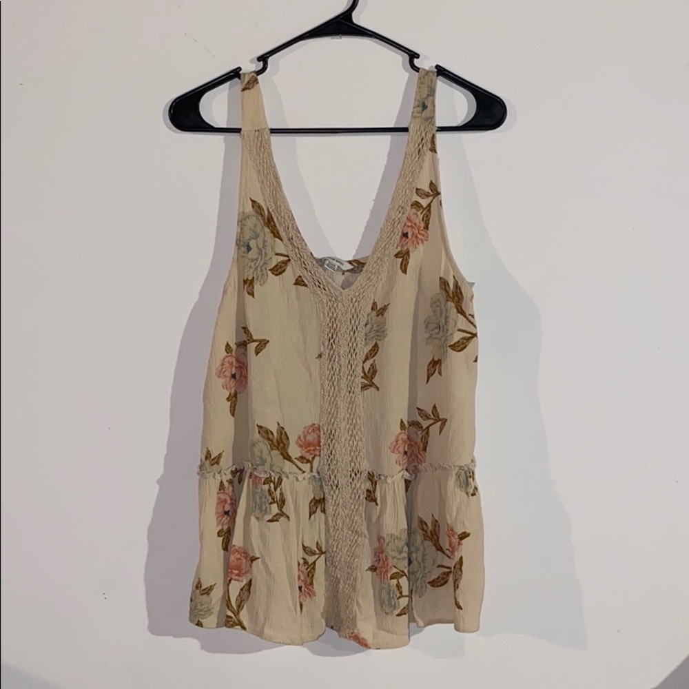 Flowing tank with lace and flower designs